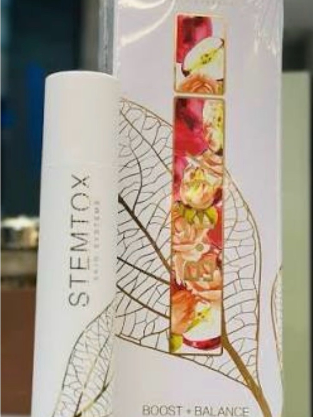 Temt Boost + Balance Body Serum - White with Pink Floral Accent